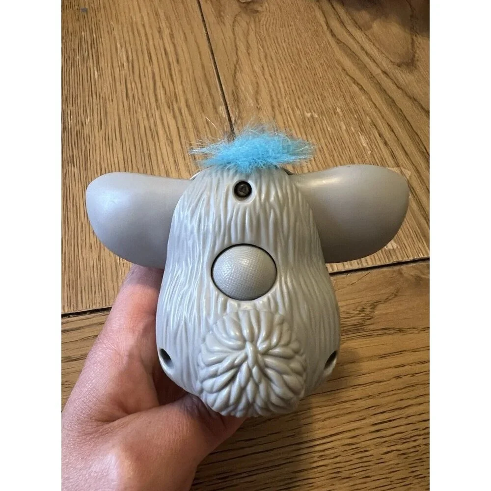 Vintage 1998 McDonalds Happy Meal Toy Gray Plastic‎ Furby